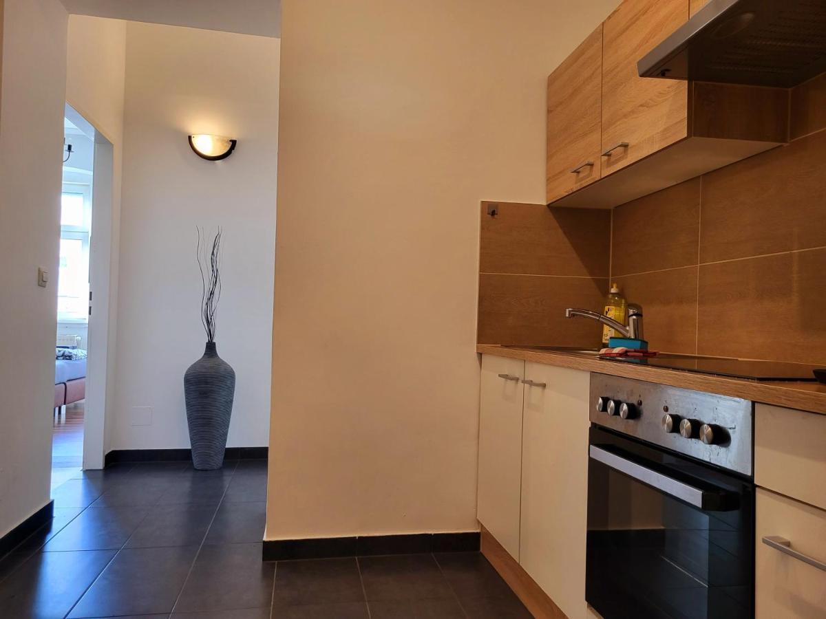 Apartment Schweglerstrasse - Near Stadthalle Vienna Esterno foto